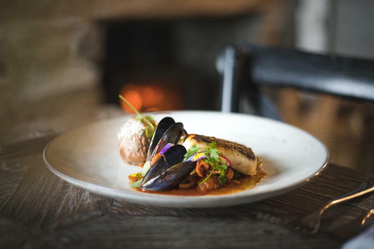 The Ferry Inn Portree Luaran gambar